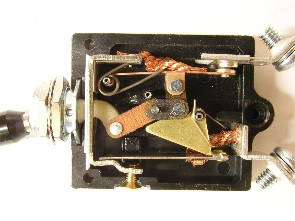 AeroElectric Connection Breakers not for Aircraft