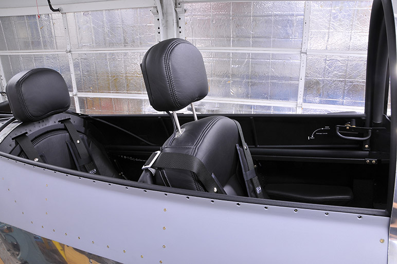 2010.01.19_-_RV-8_-_Canopy_Frame_Side_Panel_Labeling_&_Installation_Complete_(8).jpg