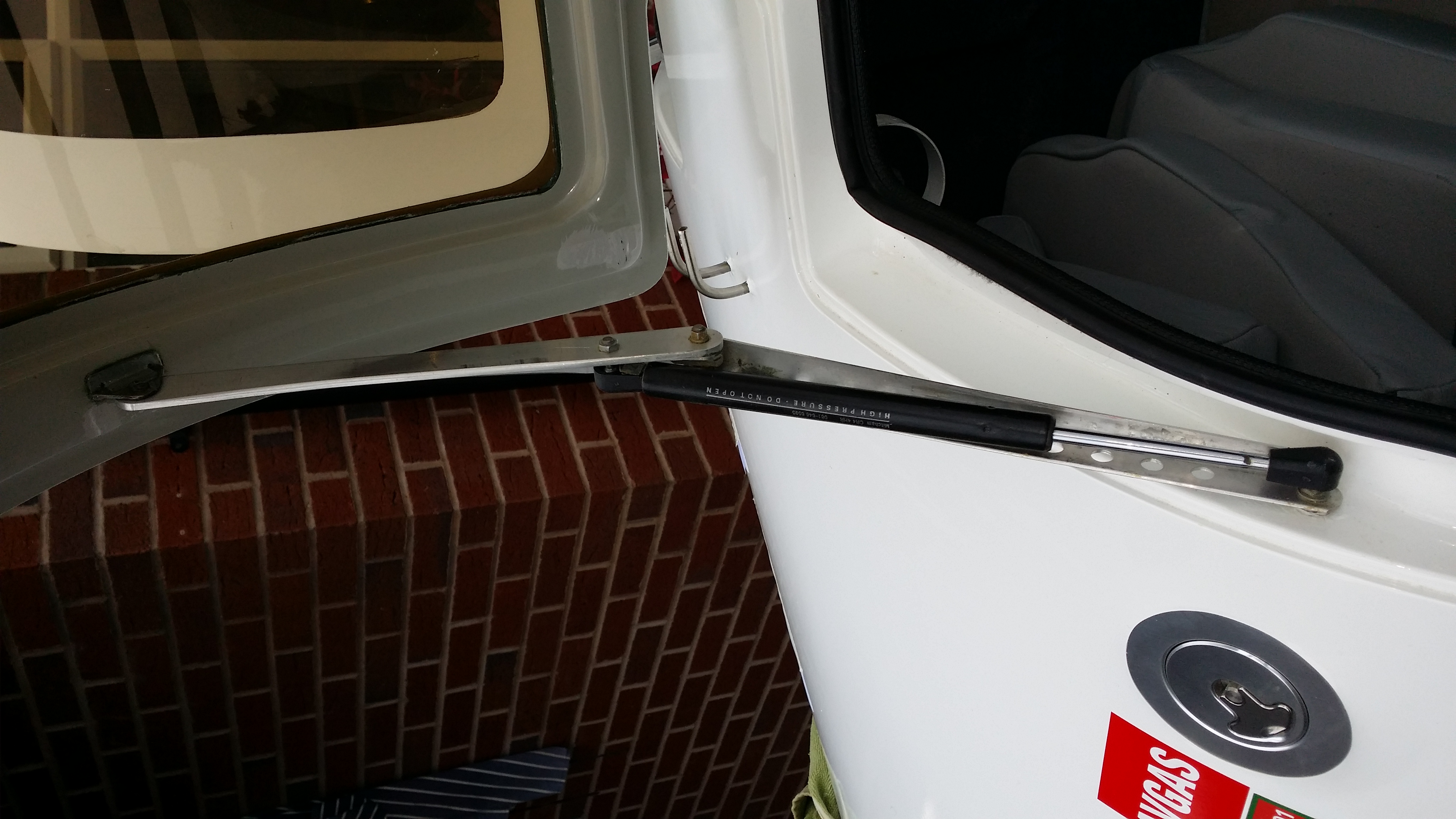 2016-10-08 12.04.23.jpg