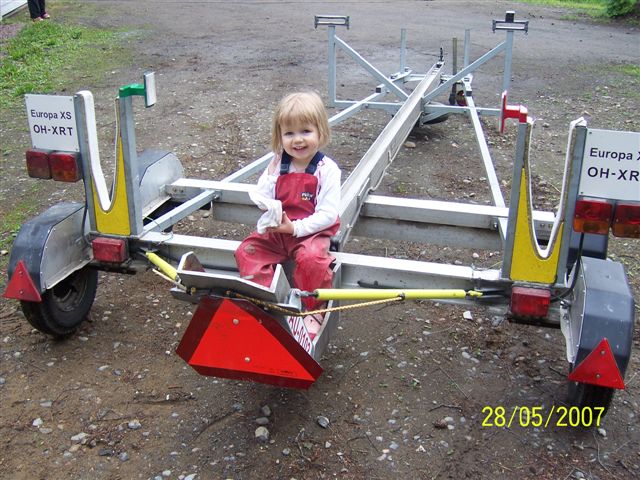 Europa_trailer�s_ramp_and_Merete.jpg