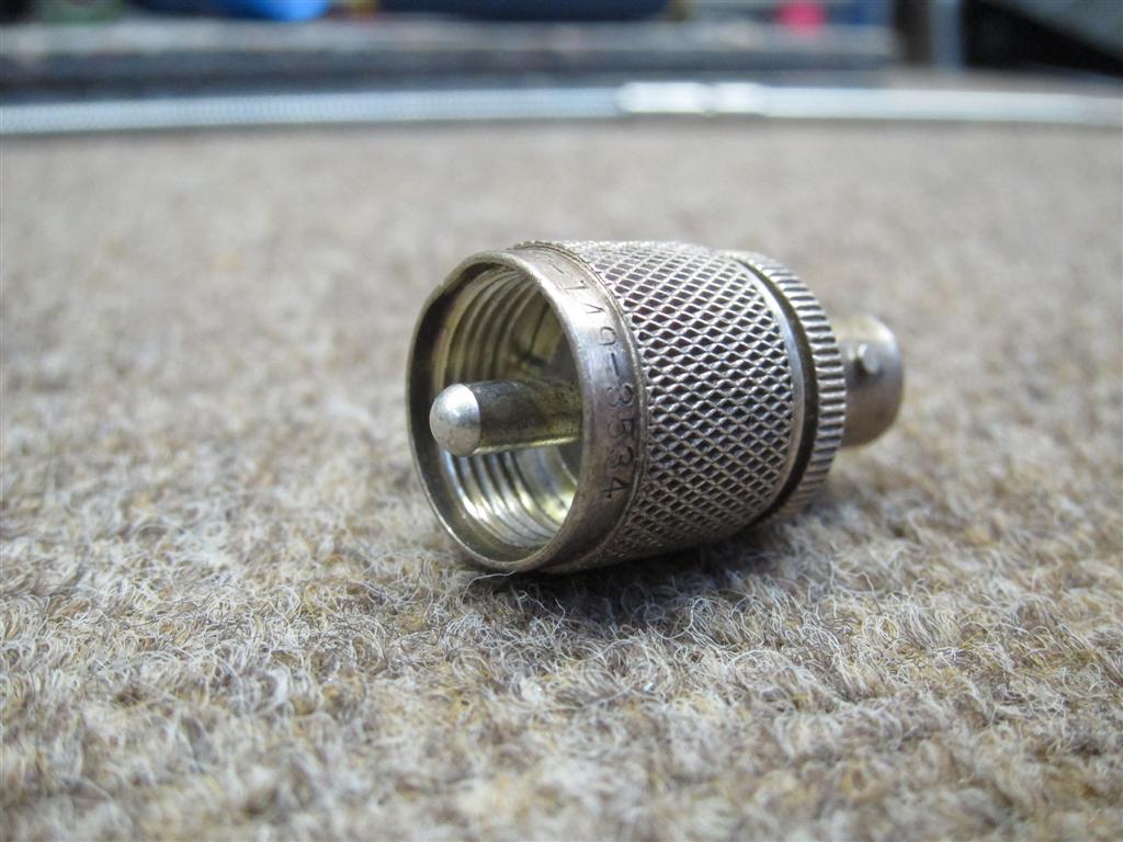 IMG_4262_Adapter,_BNC_to_RF_male_(Large).JPG