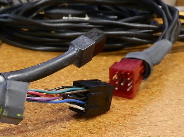 rst 442 intercom connections.jpg